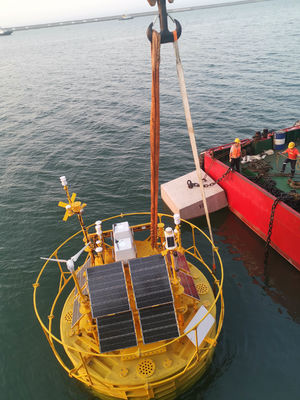 La bouée de puissance de la vague du cavalier mesure la chaîne jaune à travers les bouées